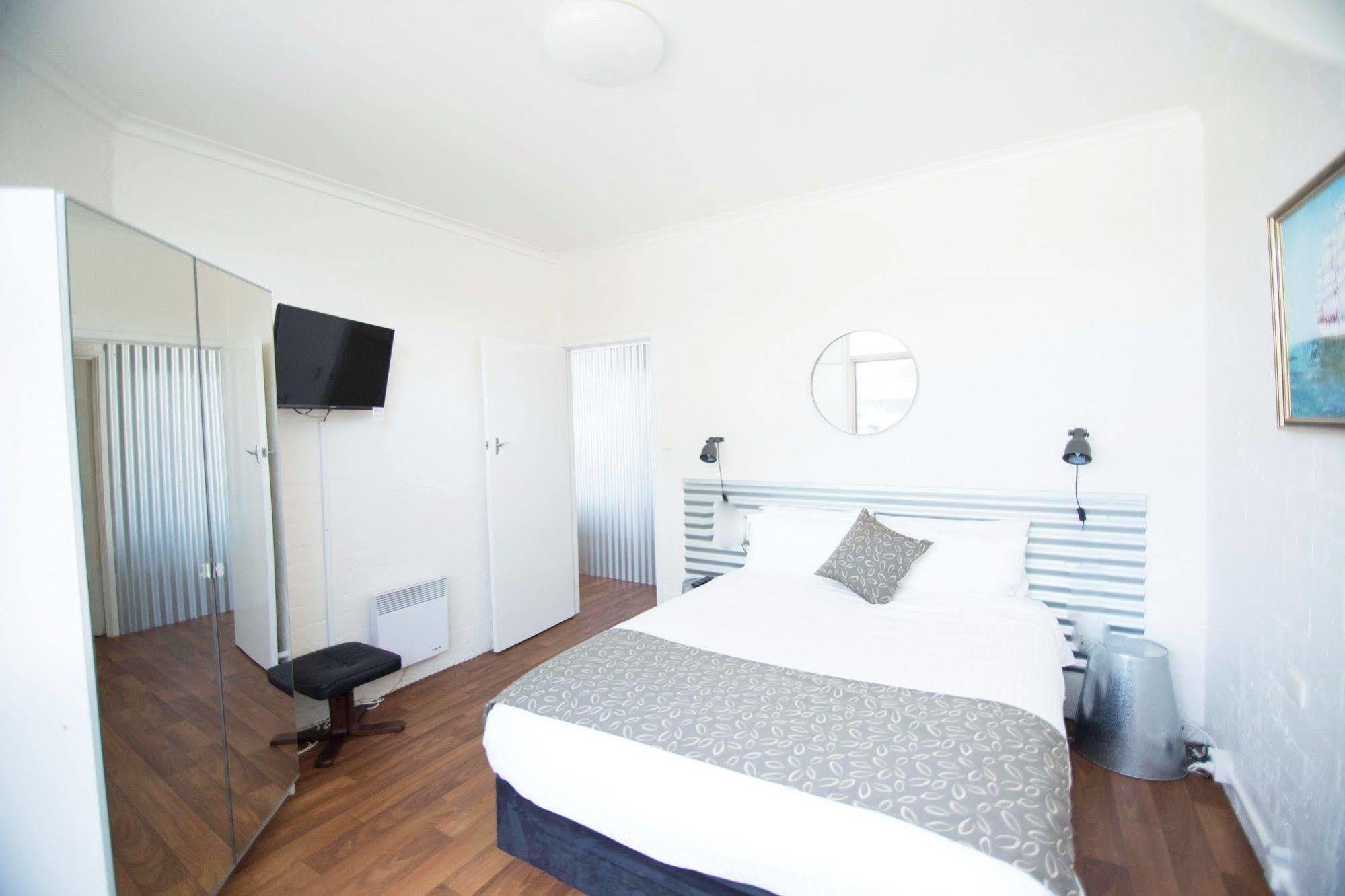 Siesta Central Apartments Sale Luaran gambar