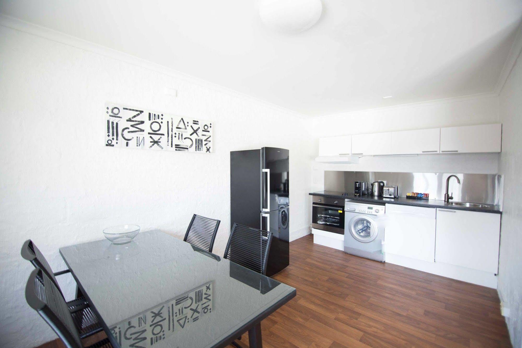 Siesta Central Apartments Sale Luaran gambar